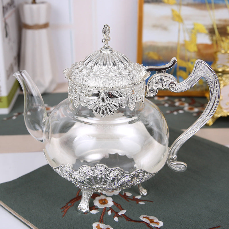 Théière marocaine en verre et en zinc